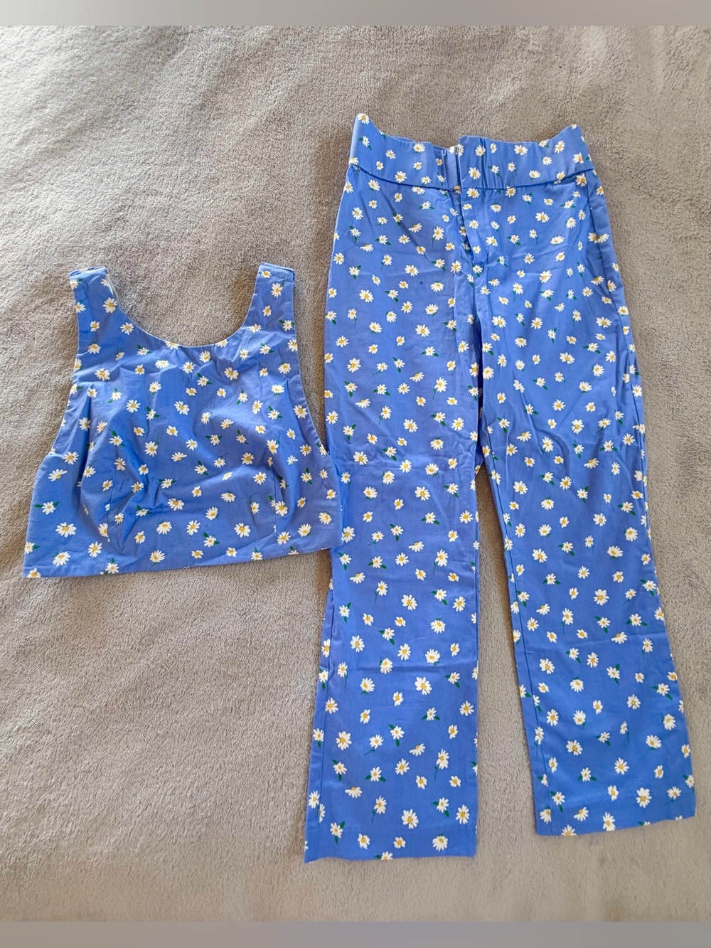 Zara Blue Daisy Print Two-Piece Set - Crop Tank & High-Waist Pants Size S